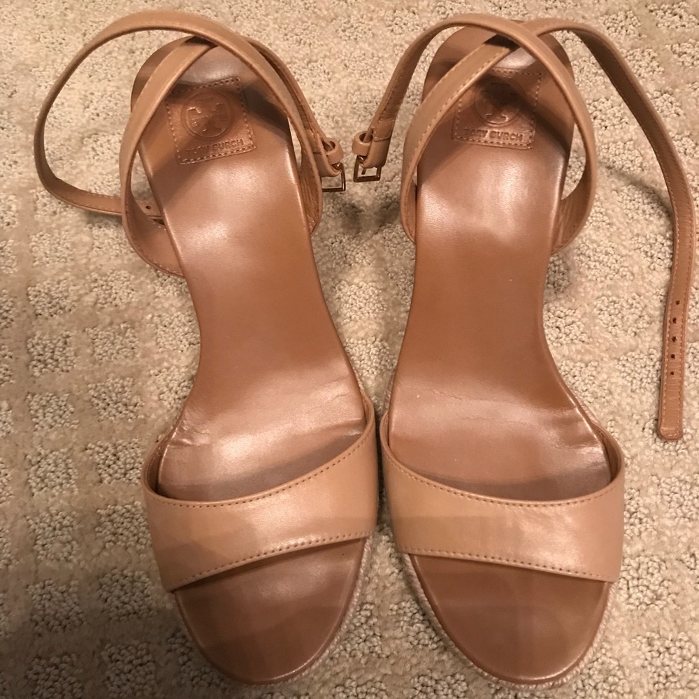Tory Burch nude wedges w ankle strap